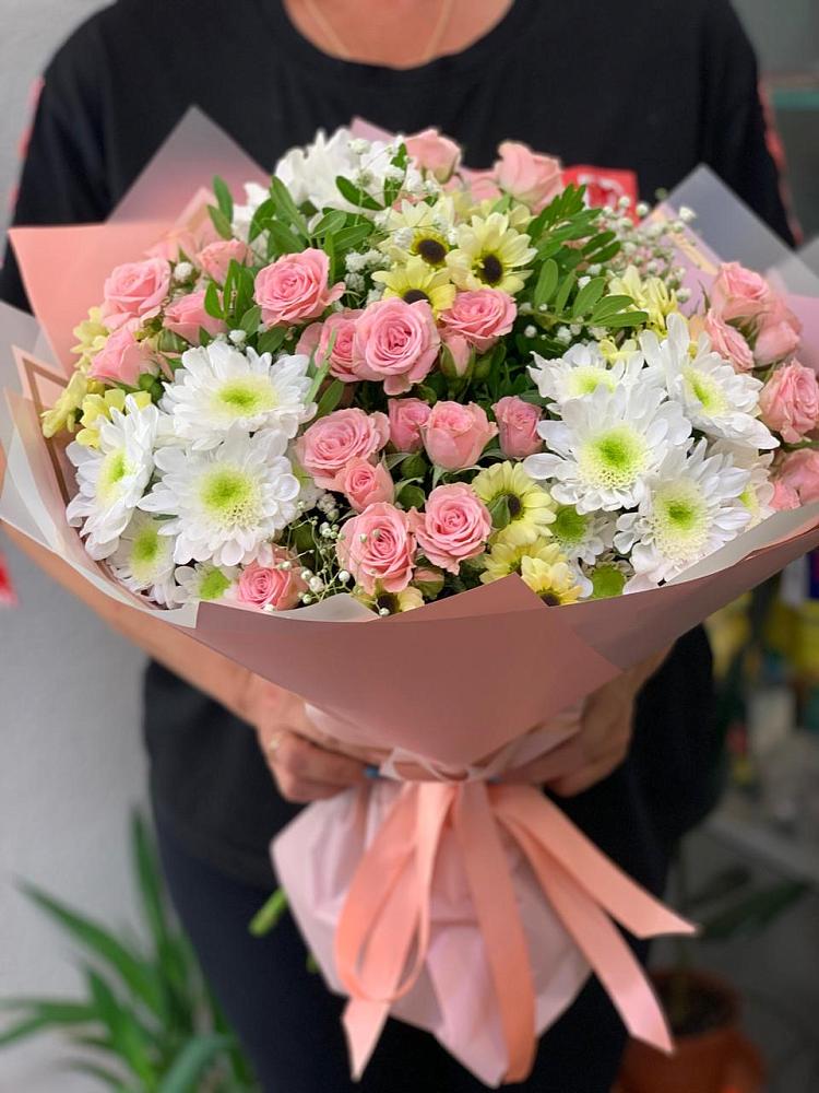 Букет цветов из: Розы и Хризантемы в Починке