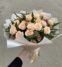 Букет Кремовые розы Латте в Починке