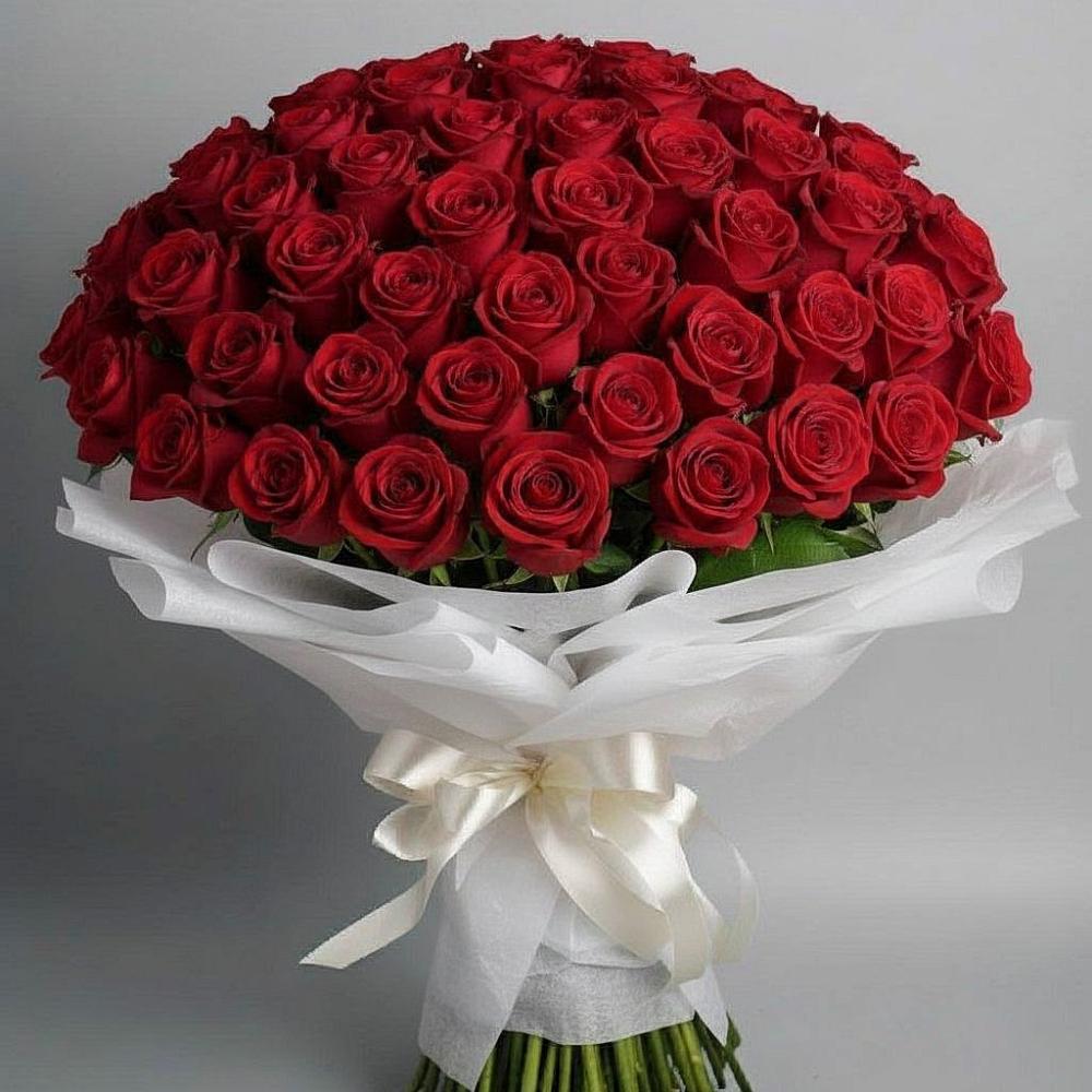 Букет 101 Красная роза Блэк Мэджик в Починке