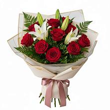 Букет цветов из:  Лилии и Розы в Починке