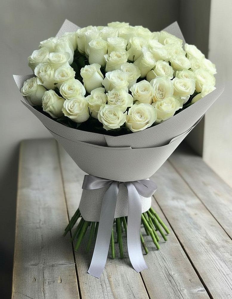 Букет 35 Белых роз в Починке