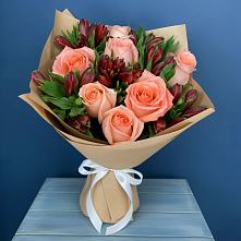 Букет цветов из:  Розы и Альстромерии в Починке