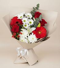 Букет цветов из:  Розы, Хризантемы, Герберы и Лилии в Починке