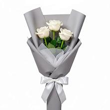 Букет 3 белые розы в Починке