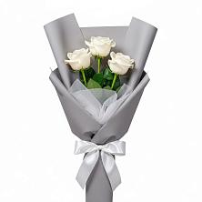 Букет 3 белые розы в Починке