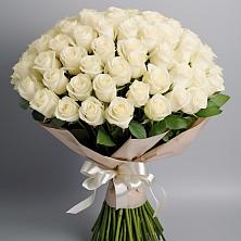 Букет 101 беля роза Белоснежка в Починке