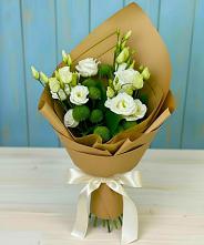 Букет цветов из:  Хризантемы и Лизиантусы #REPLACE_PRED# Починке