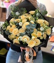 Букет цветов из:  Розы и Лизиантусы #REPLACE_PRED# Починке