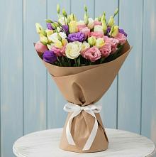 Букет цветов из:  Лизиантусы в Починке