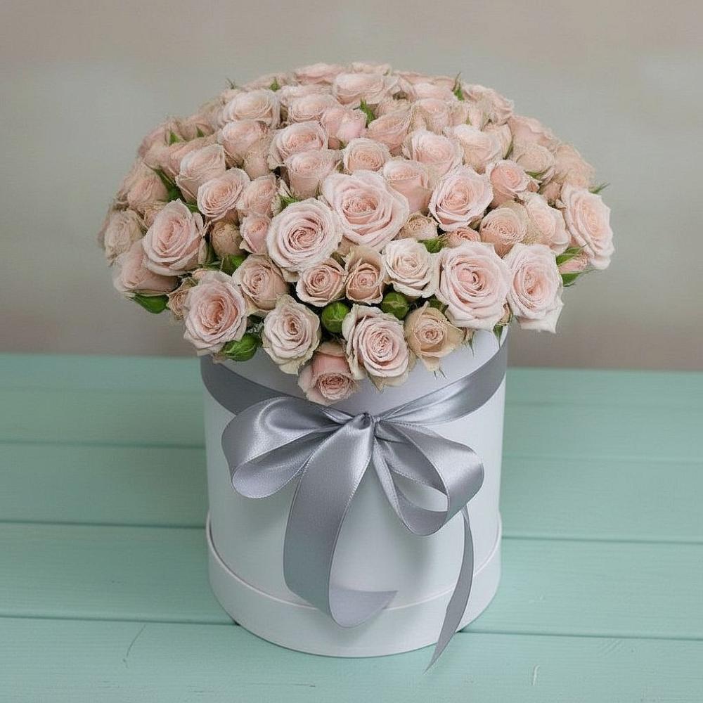 Цветочная композиция из Розы в шляпной коробке в Починке