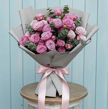 Букет цветов из:  Розы #REPLACE_PRED# Починке